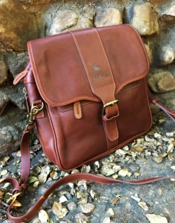 limited-edition-mara-meru-full-leather-satchel-pannie